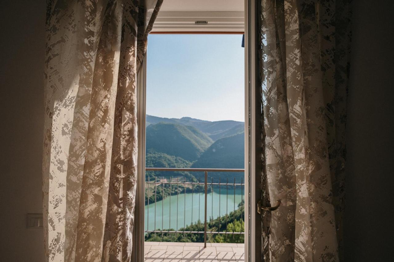 La Vista Panoramica Piu Bella Apartment Ascrea Bagian luar foto