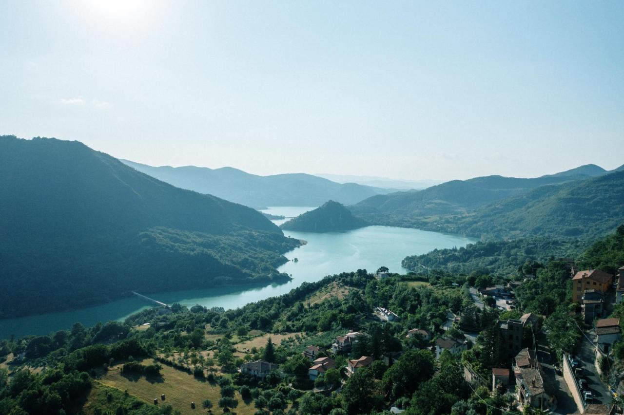 La Vista Panoramica Piu Bella Apartment Ascrea Bagian luar foto